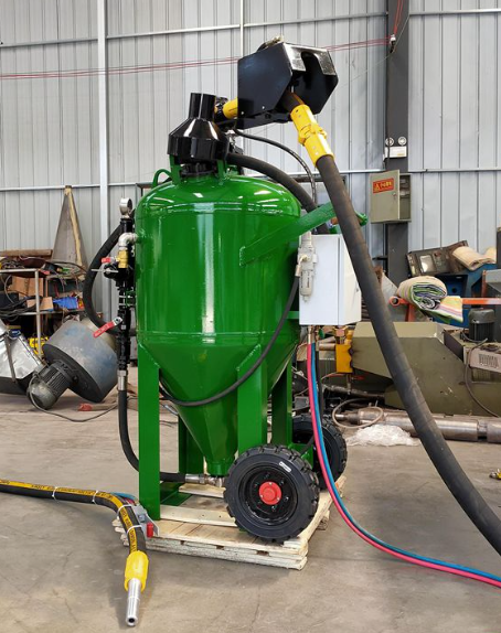 济宁移动式喷砂机 户外施工效率翻倍